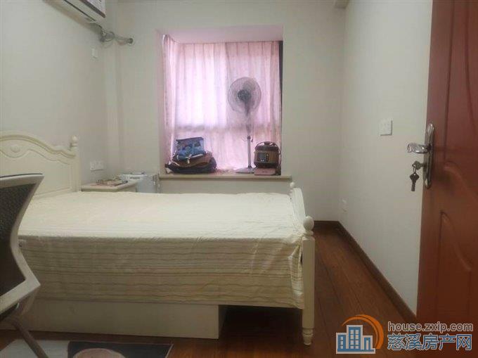 新塘家园3室88平十车位精装修77万