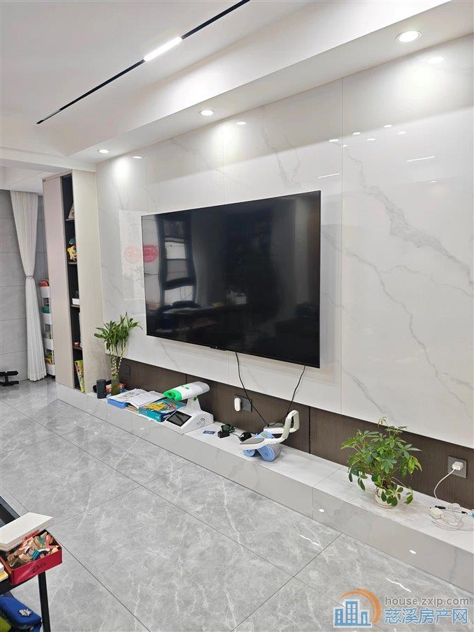 中海湖心半岛 精装 带大露台 明月书院