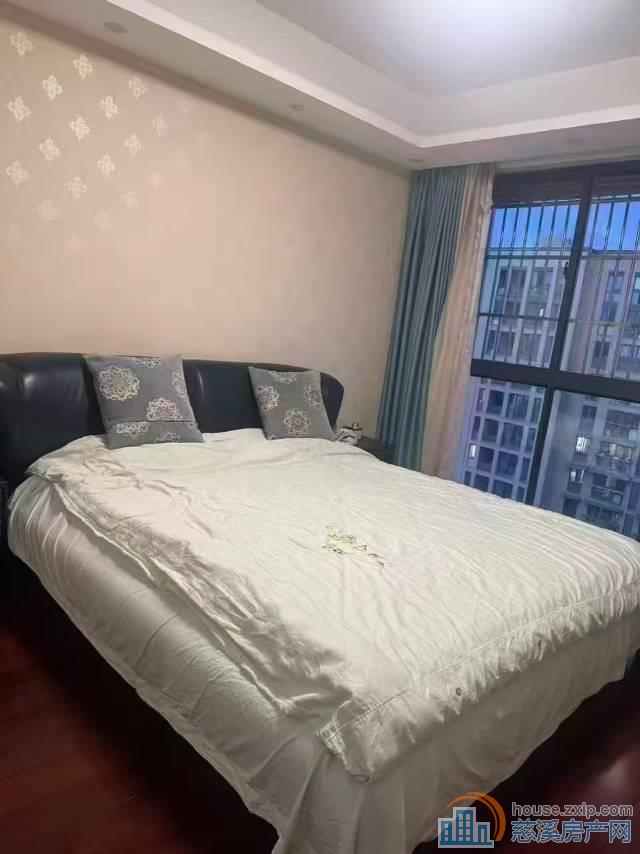 界牌新村 138平精装 139.8万