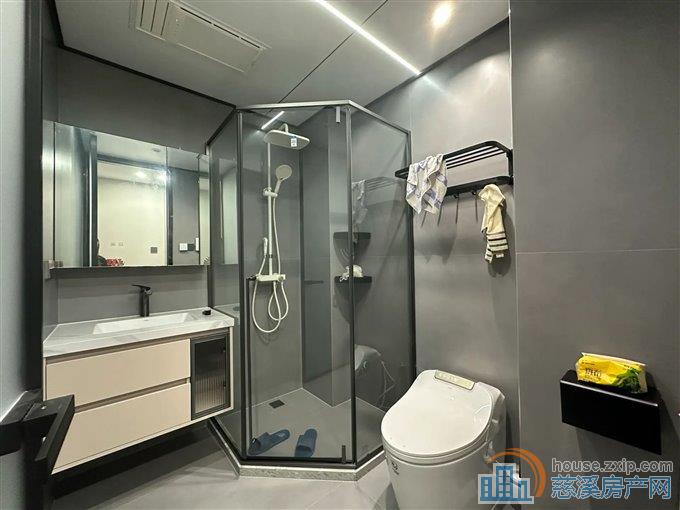 明月佳苑 精装 带车位杂物间 明月书院