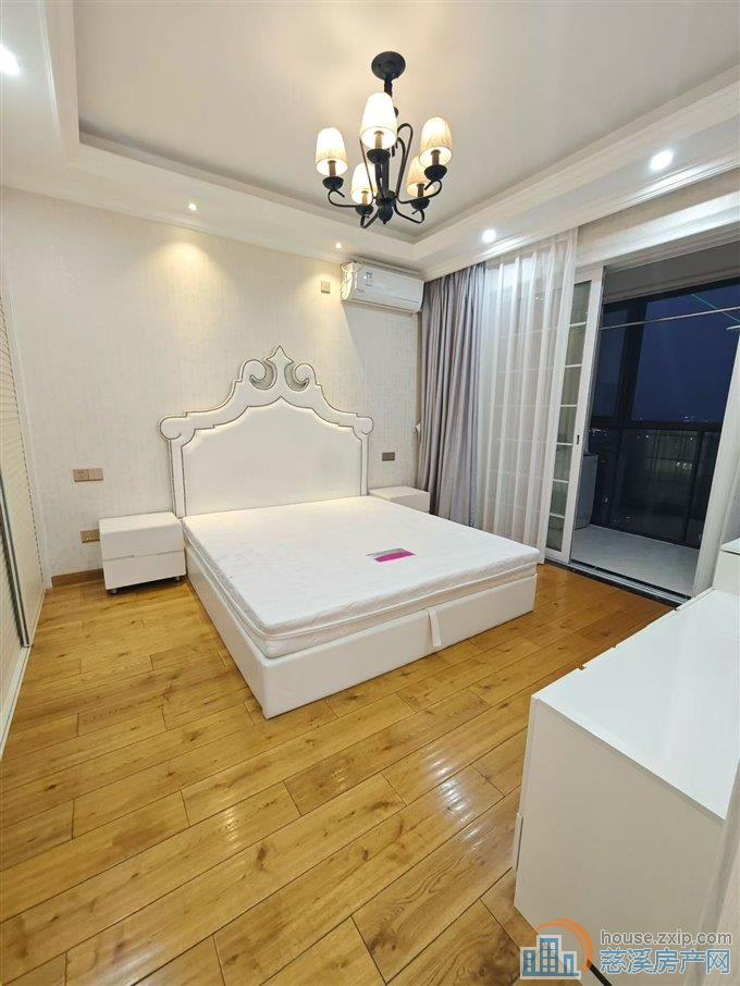 双和家苑精装修87平方97.8万