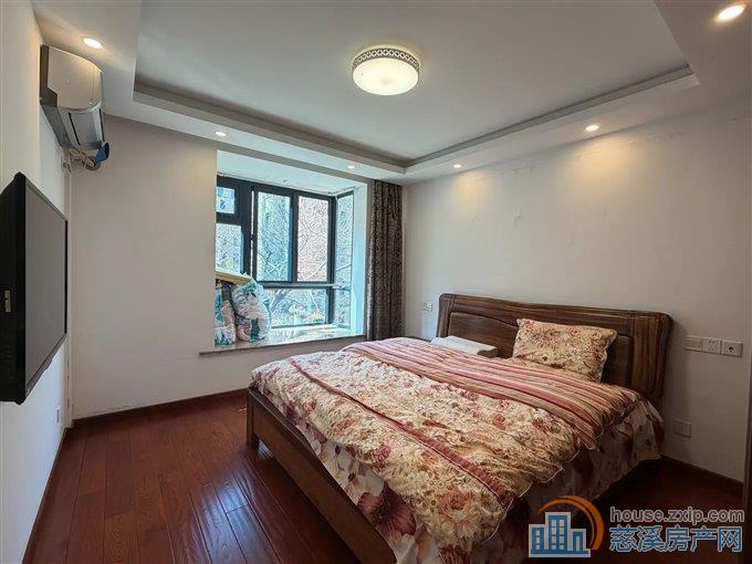 金色港湾小区   6层洋房