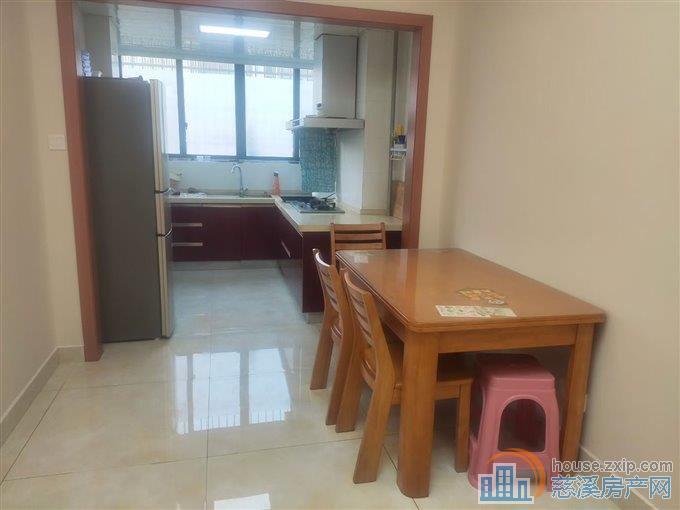 新塘家园3楼88平十车位精装修77万