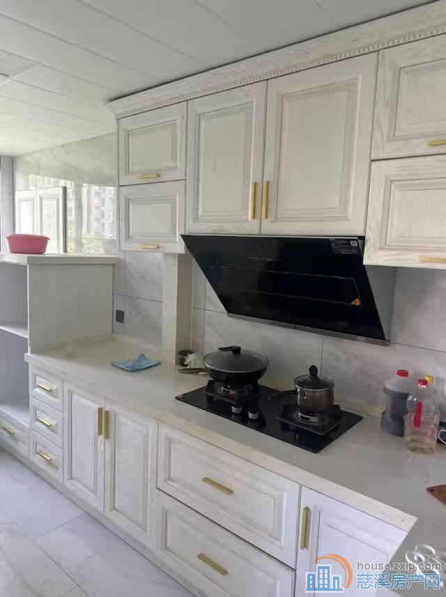 复地二期140平2年到豪装带地暖中央空调