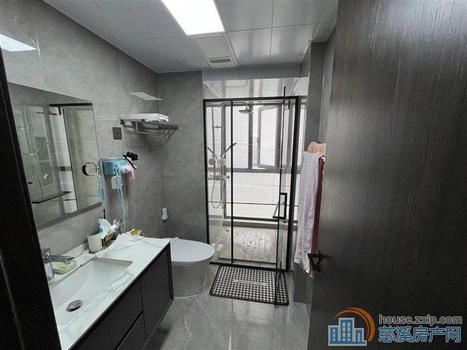 华鸿大发誉林府 豪装50万 黄金楼层