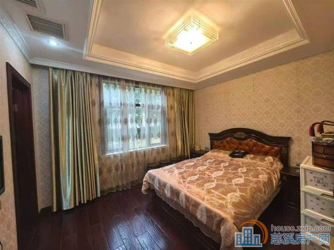 越溪梅园独栋别墅395平豪装1280万