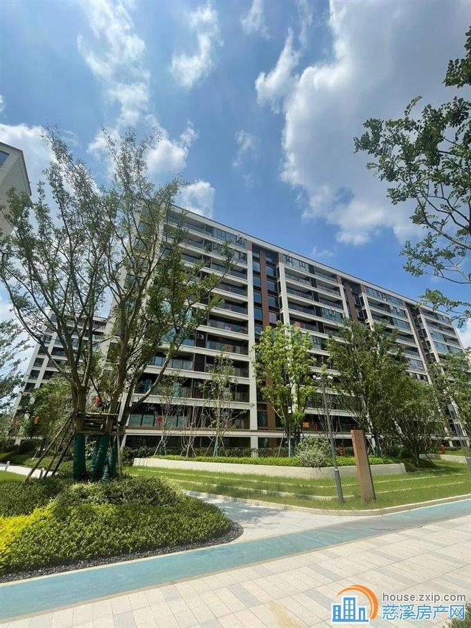 蔚蓝云图电梯洋房三室96.8万直接钥匙在