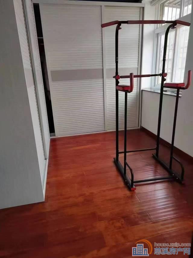 曙光家园玉兰苑别墅292平豪装428万