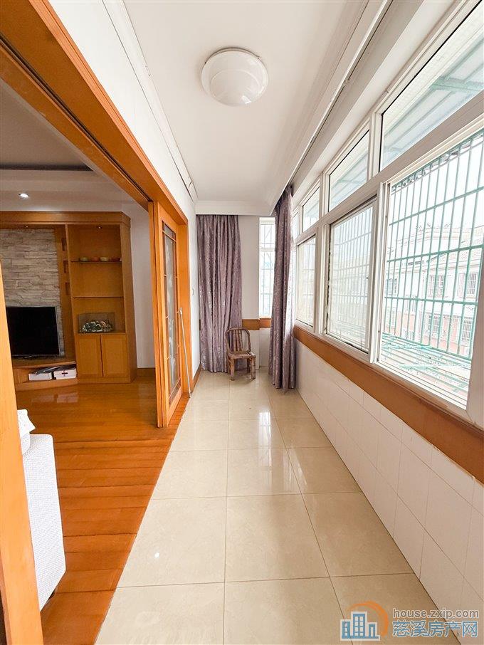 白云公寓161平128万带阁楼露台