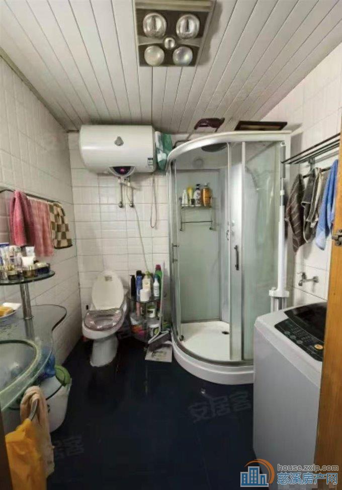 锦绣花园72平电梯房南北通精装90万