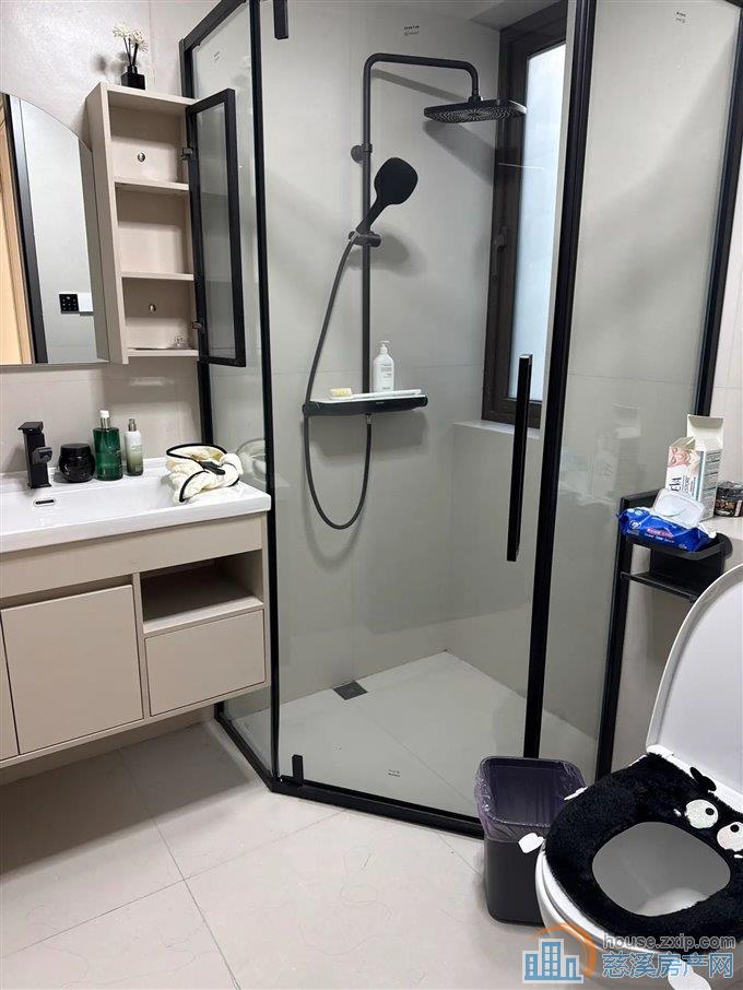 蔚蓝云图花苑 精装带花园 采光好