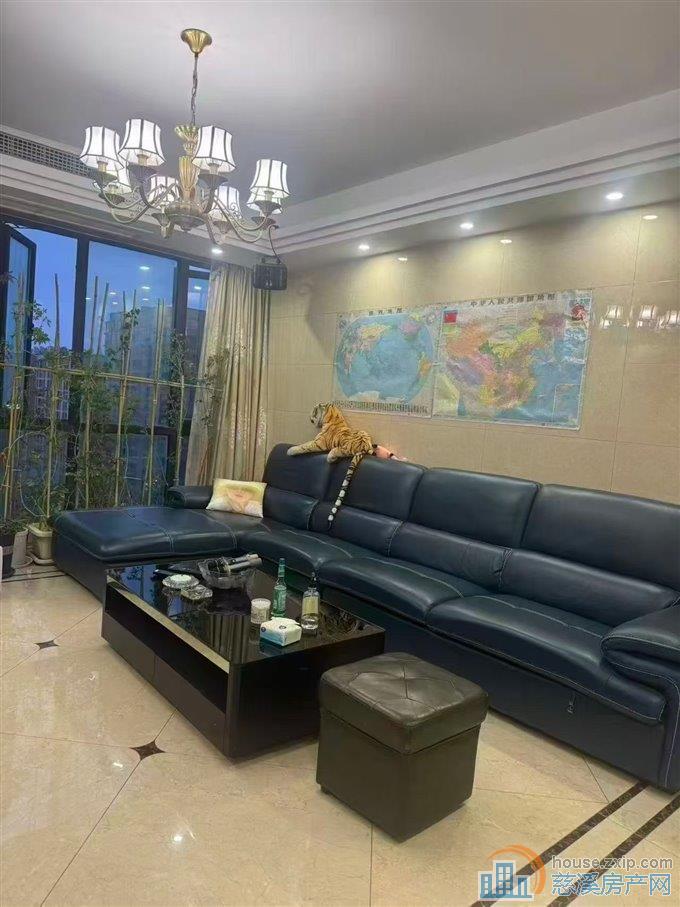 界牌小区138平自住装修3房2厅2卫