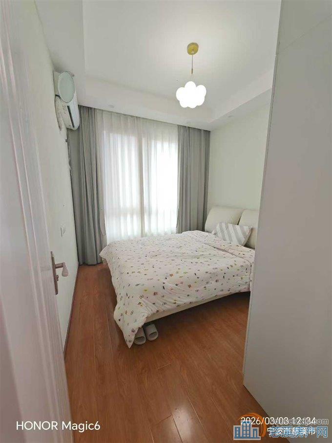 新潮塘北苑好楼层45平精装2年到可读书