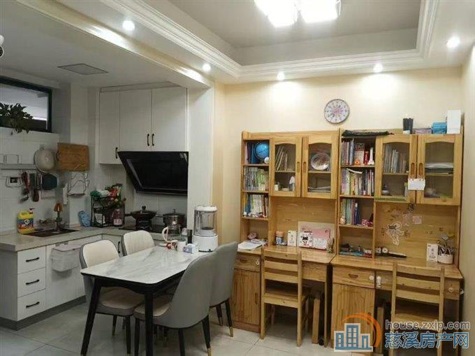 新潮塘北苑45平楼层文锦初中可读精装