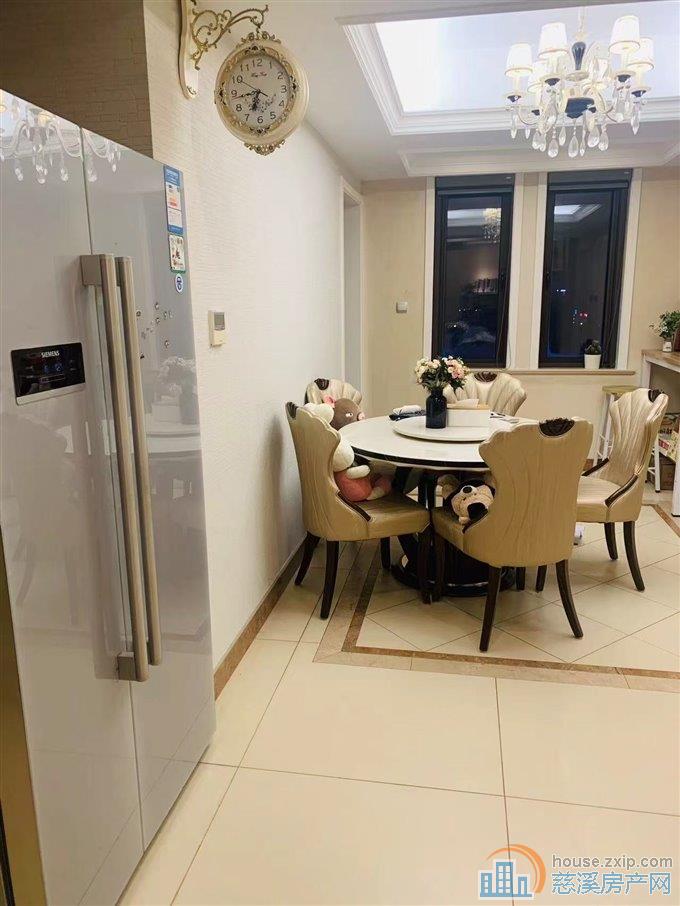 特特价出租方太美域花苑143平方