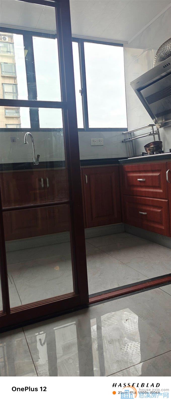 梅林苑3室一厅一卫直接