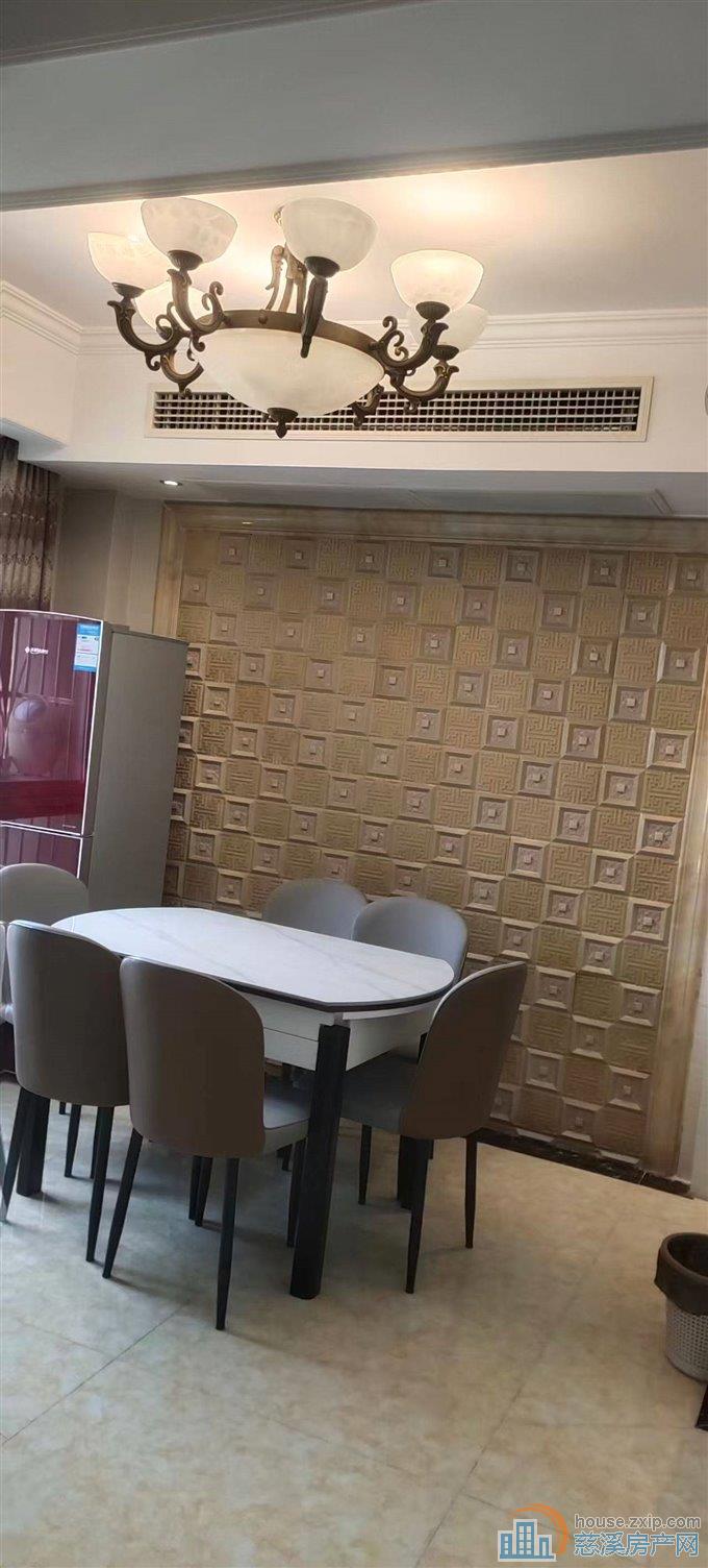 星光家园二期90平二室拎包入住精装