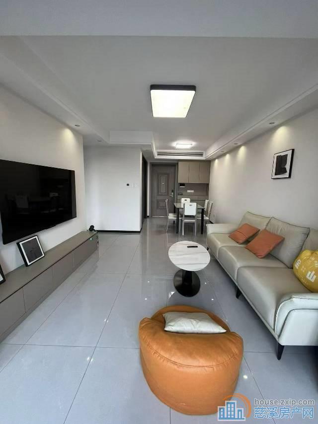 誉林府96方 自住精装修 208万