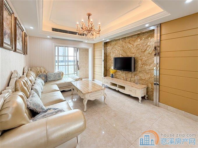 界牌新村138平145万送车位精装修