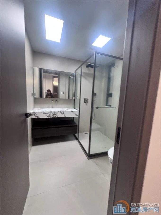 上河檀府,全新豪华装修328万带车位