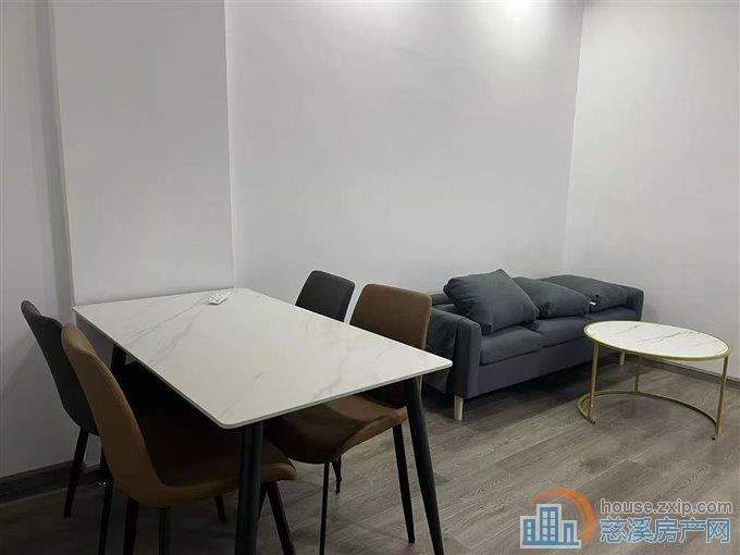 界牌新村52平朝南一室一厅一卫一厨精装