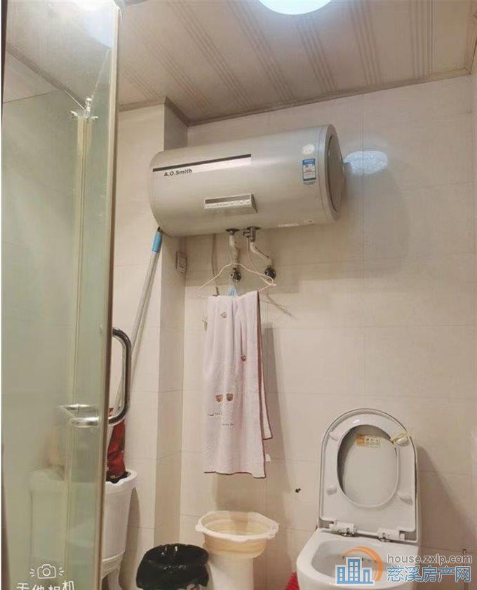 和润公寓61平精装楼层佳80万满2年