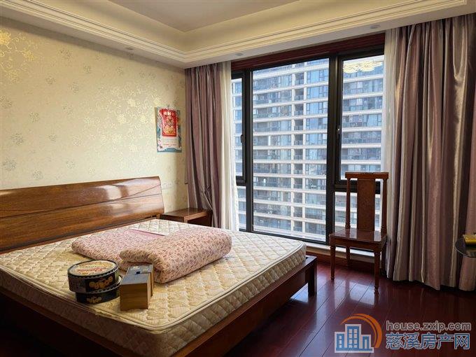 绿城诚园 精装 黄金楼层147平169万