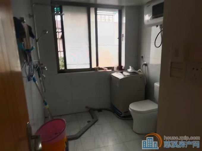 出售实验上林XQ房90平3楼122万