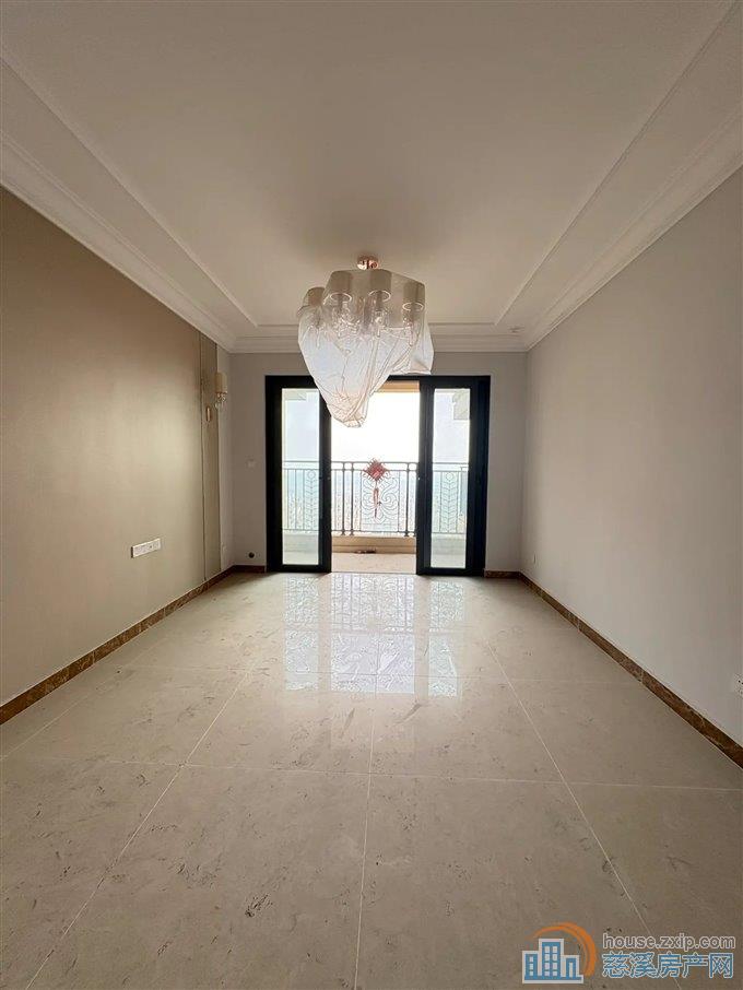 余姚恒大河悦府   满2年 统一精装