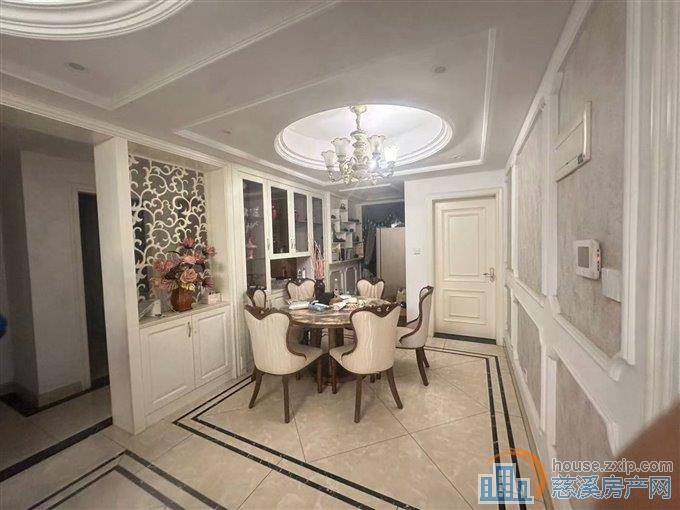 金仕华庭多套100平124平137平精装