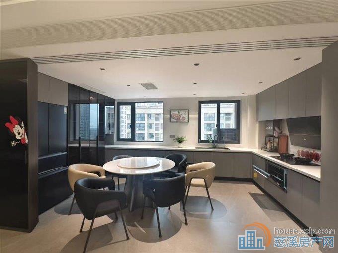 上河檀府洋房好楼层全新精装带车位