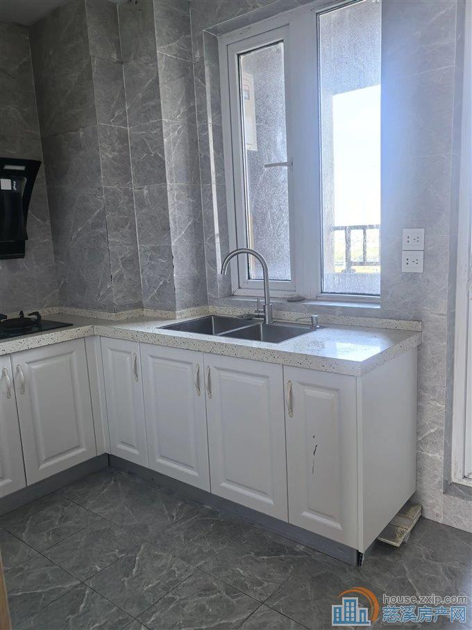 保利俯院江南北区