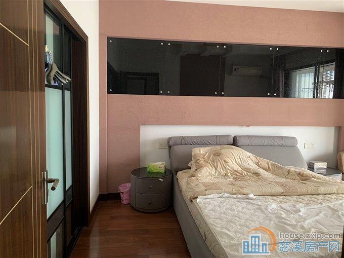 特价三北名都128平+车位精装