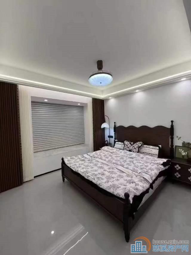 蔚蓝云图电梯洋房115平豪装149.6万