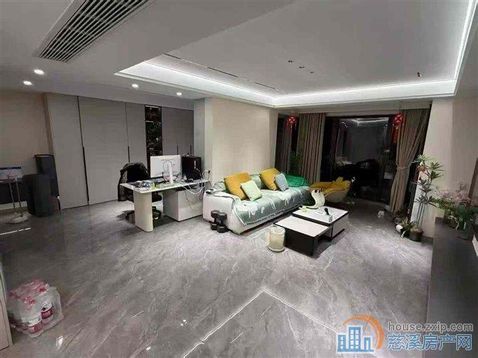 ✔凤鸣梧桐府✔117平,车位,特价捡漏