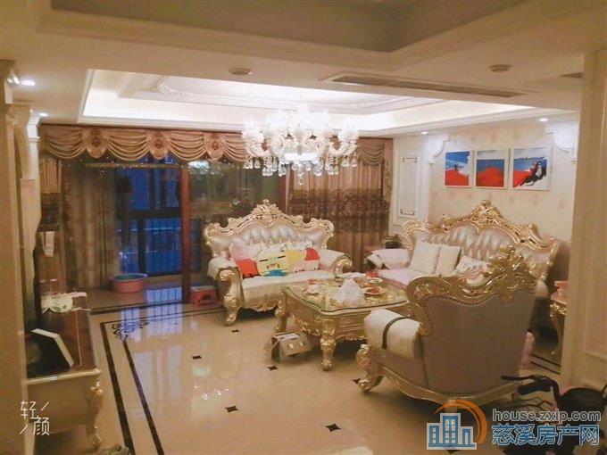 金色港湾227平豪装4室3卫包物业有车位