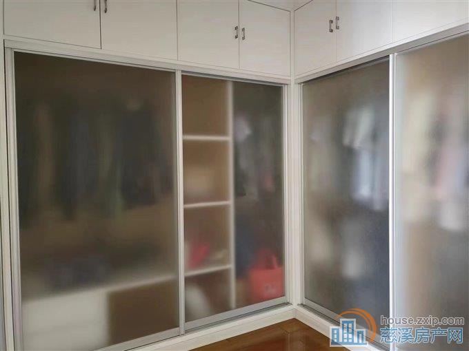 东方明珠三复四复五255平精装288万