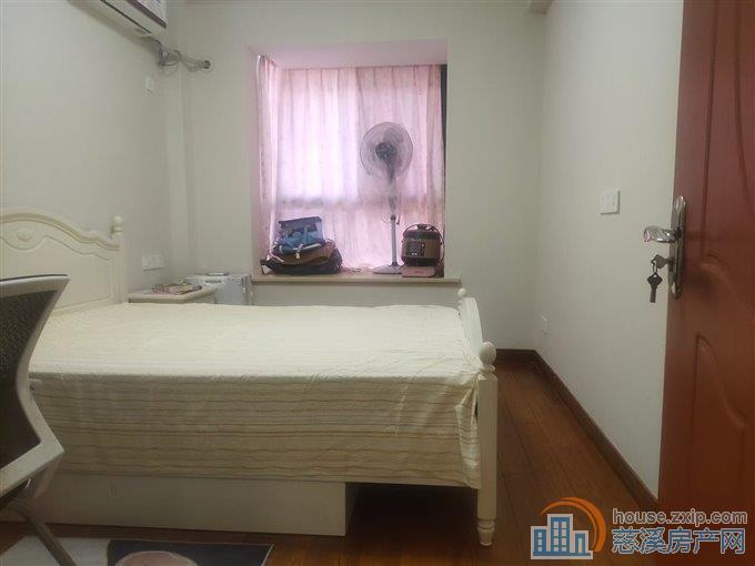 新塘家园3楼88平十车位精装修77万