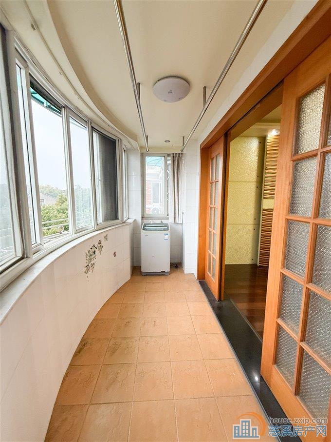 欧景苑152平118.8万电梯洋房