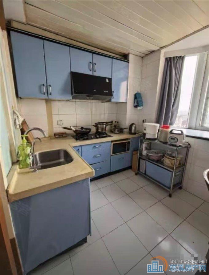 锦绣花园72平电梯房南北通精装90万