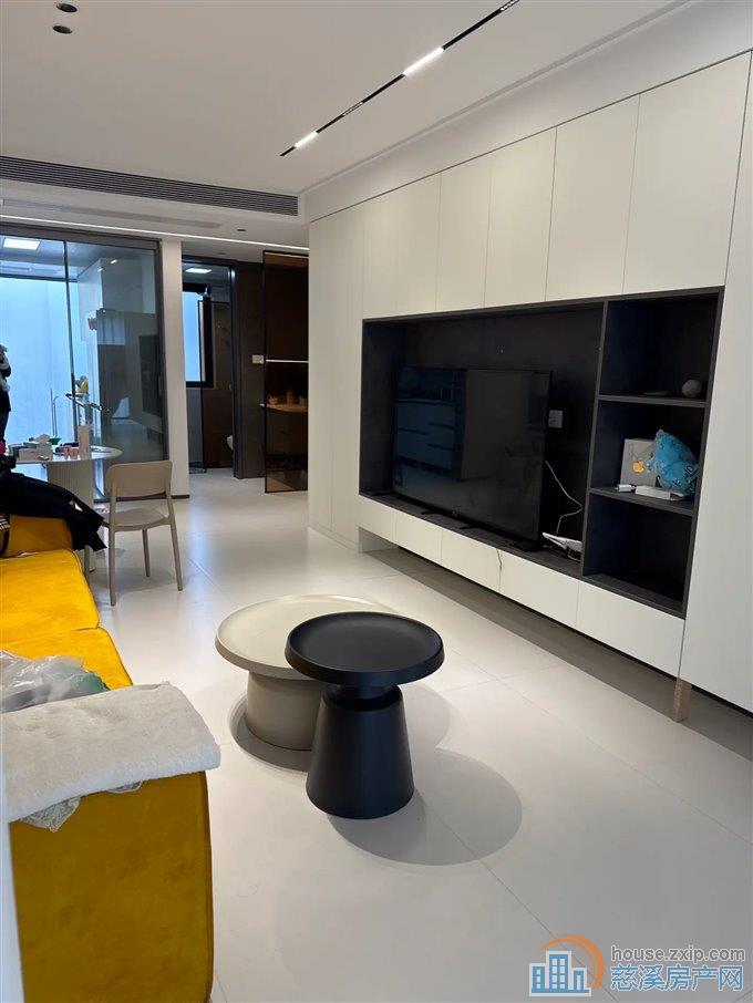 蔚蓝云图花苑 精装带花园 采光好