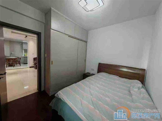 人和家园92平中间楼层3室109.8万