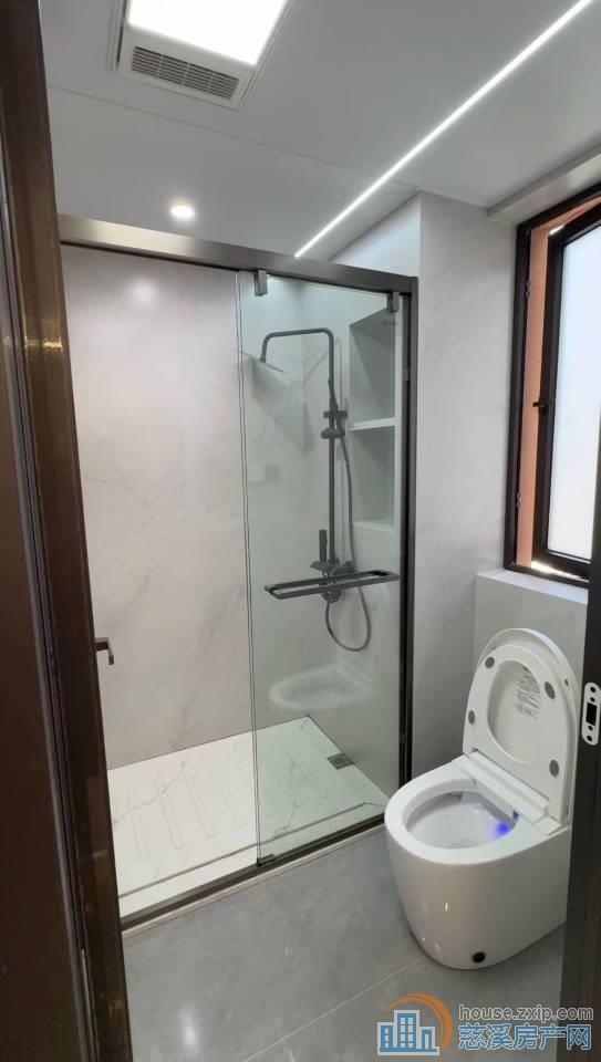 蔚蓝云图85平豪装楼层佳119.8万