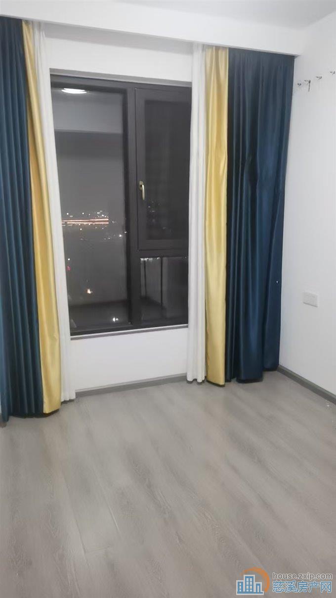 中海湖心半岛湖景房四室精装直接房源钥匙在