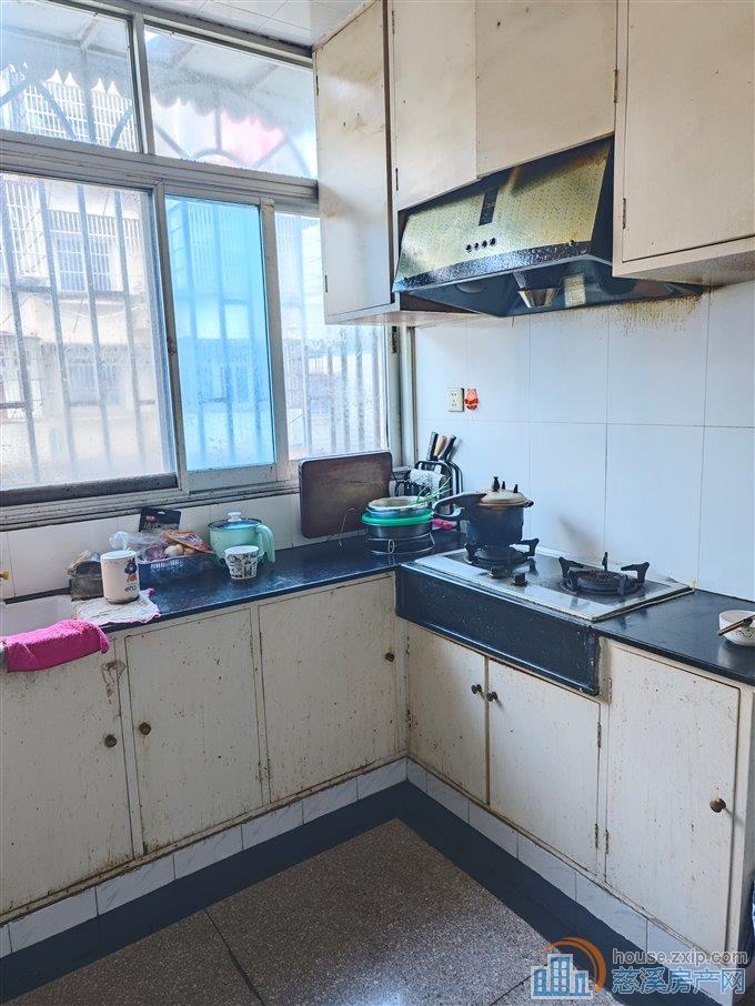 茜苑新村3楼119.8万直接房源三小上林