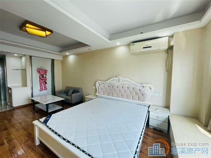 泰悦公寓多套出租！！