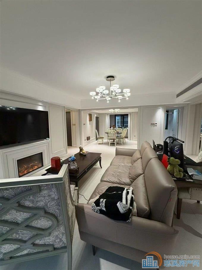 保利俯院江南电梯洋房总高10层