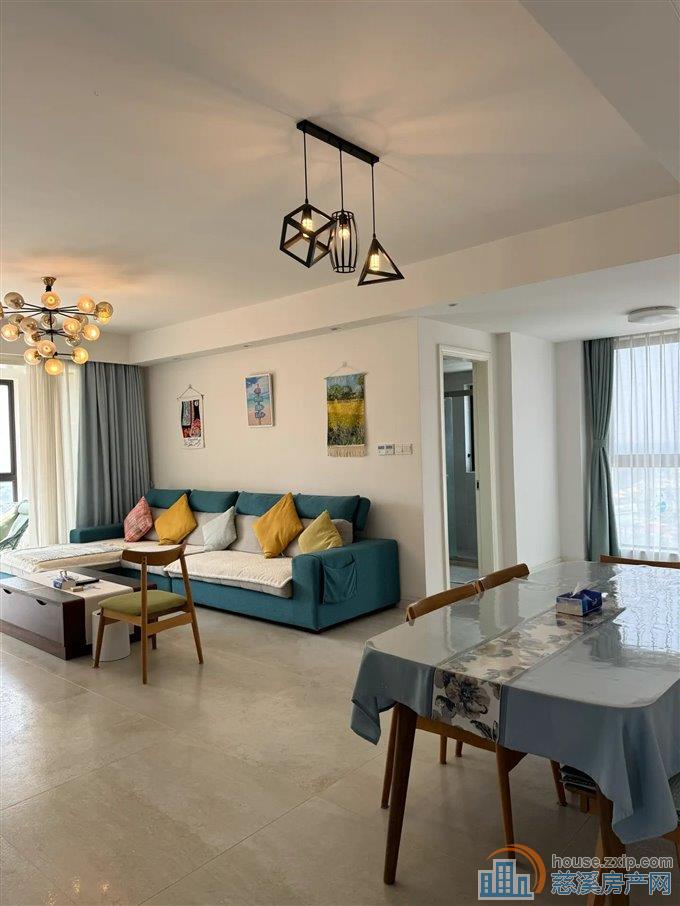 保利天悦湾 精装160平方160万低总价