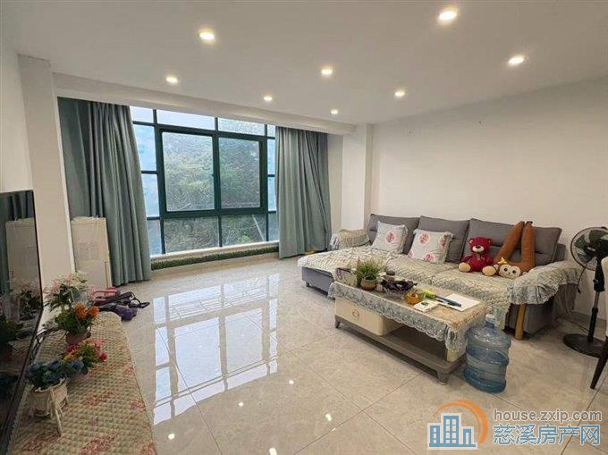 一品空间,朝北,精装修上下复式