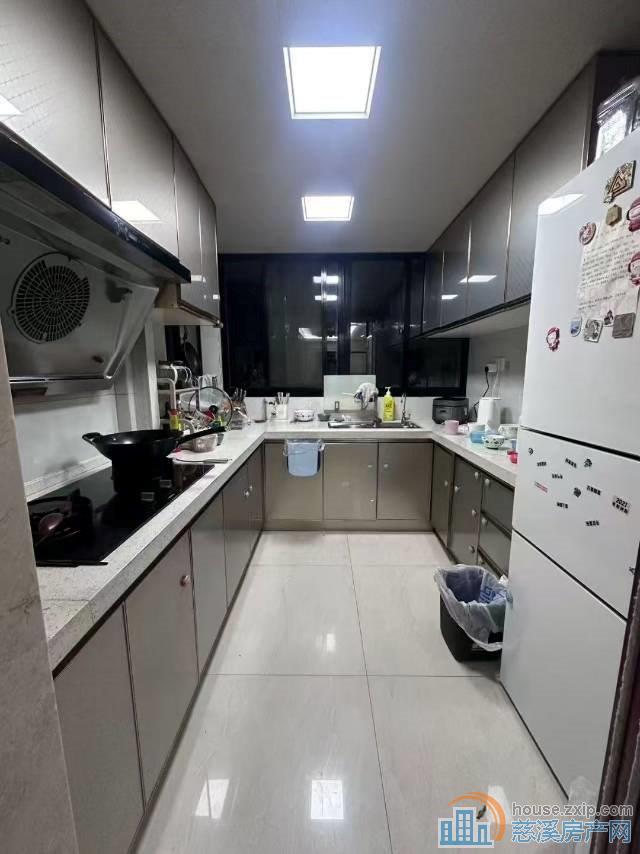 ✔城市桃源✔115平118万,捡漏房